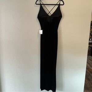 NWT - Pear Culture - Elegant Black Dress - Size 13/14